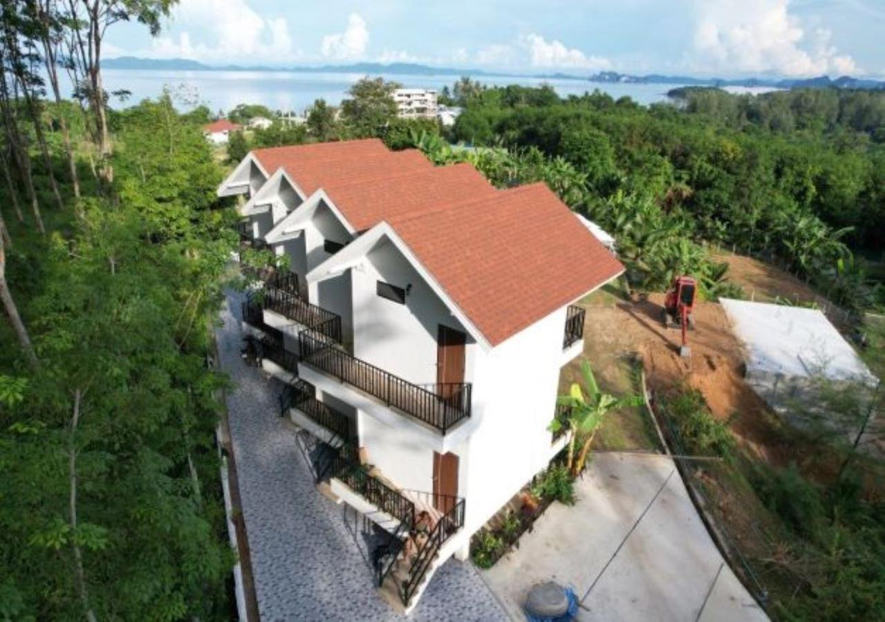 White Seaview Residence Klong Muang-stranda Eksteriør bilde